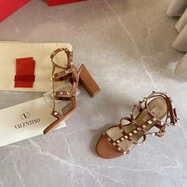 Picture of Valentino Shoes Women _SKUfw137154693fw